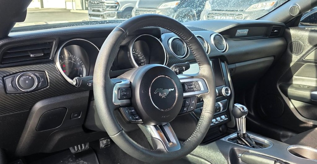 2022 Ford MUSTANG in Saint-Georges, Quebec - 16 - w1024h768px