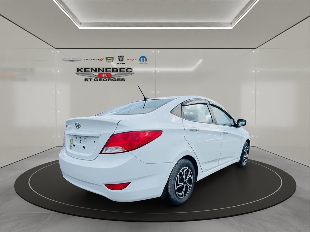 Hyundai ACCENT SE  2016 à Saint-Georges, Québec - 10 - w1024h768px