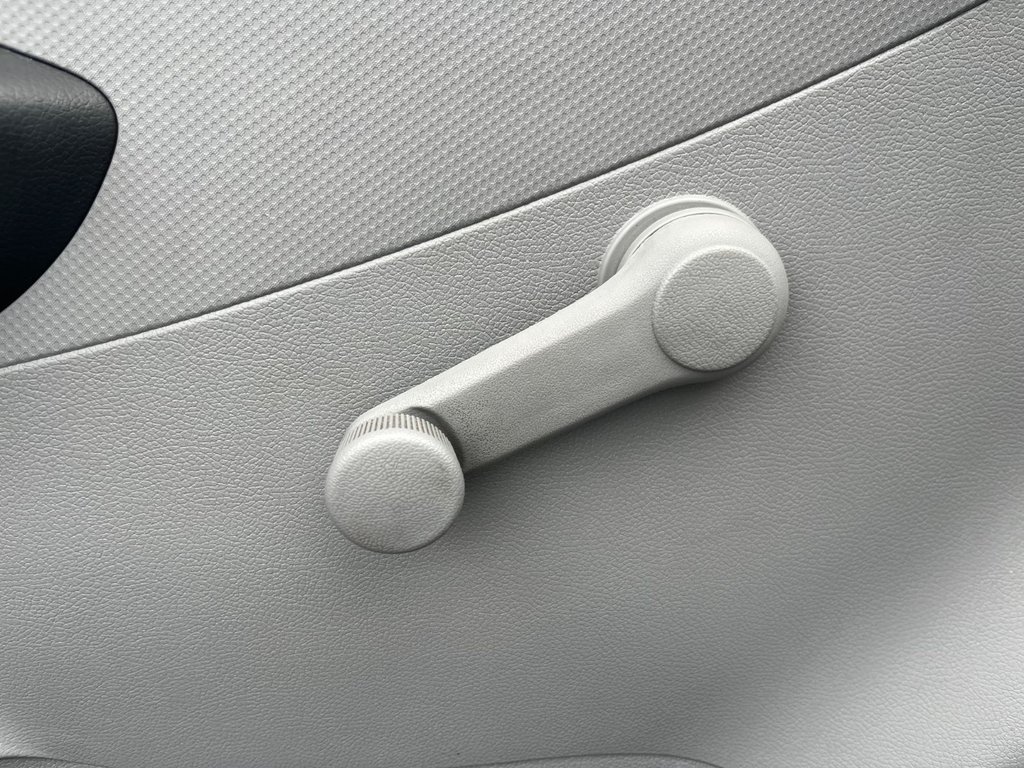 Hyundai ACCENT SE  2016 à Saint-Georges, Québec - 15 - w1024h768px