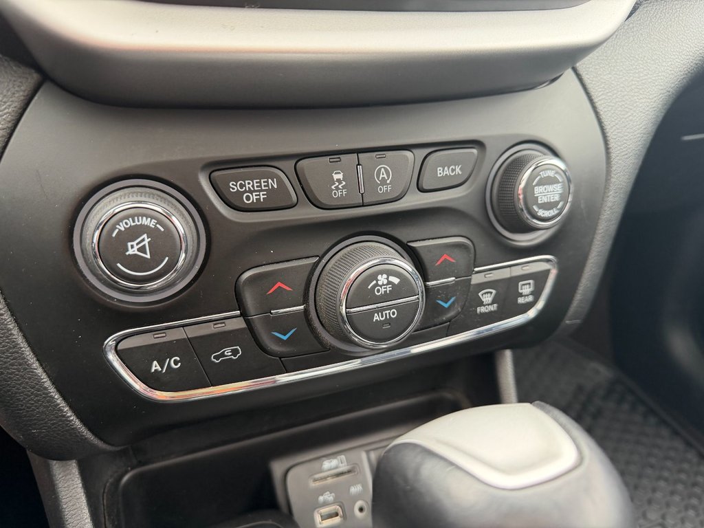 Jeep Cherokee TRAILHAWK ELITE L Plus Pkg 2017 à Saint-Georges, Québec - 15 - w1024h768px