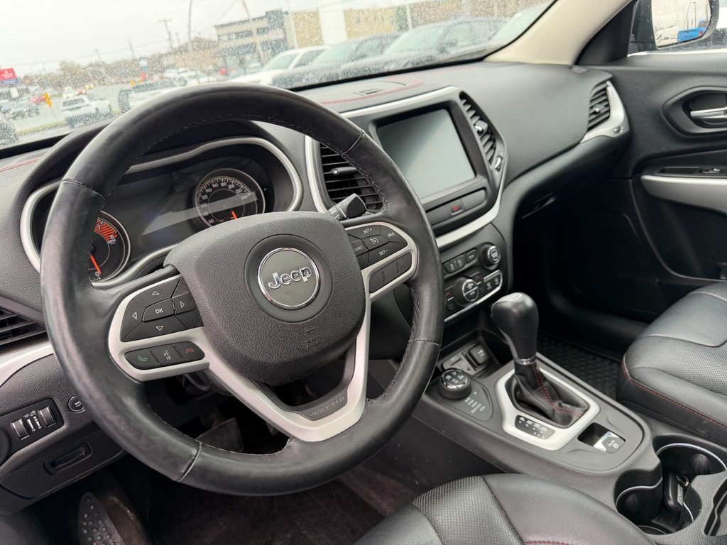 Jeep Cherokee TRAILHAWK ELITE L Plus Pkg 2017 à Saint-Georges, Québec - 6 - w1024h768px