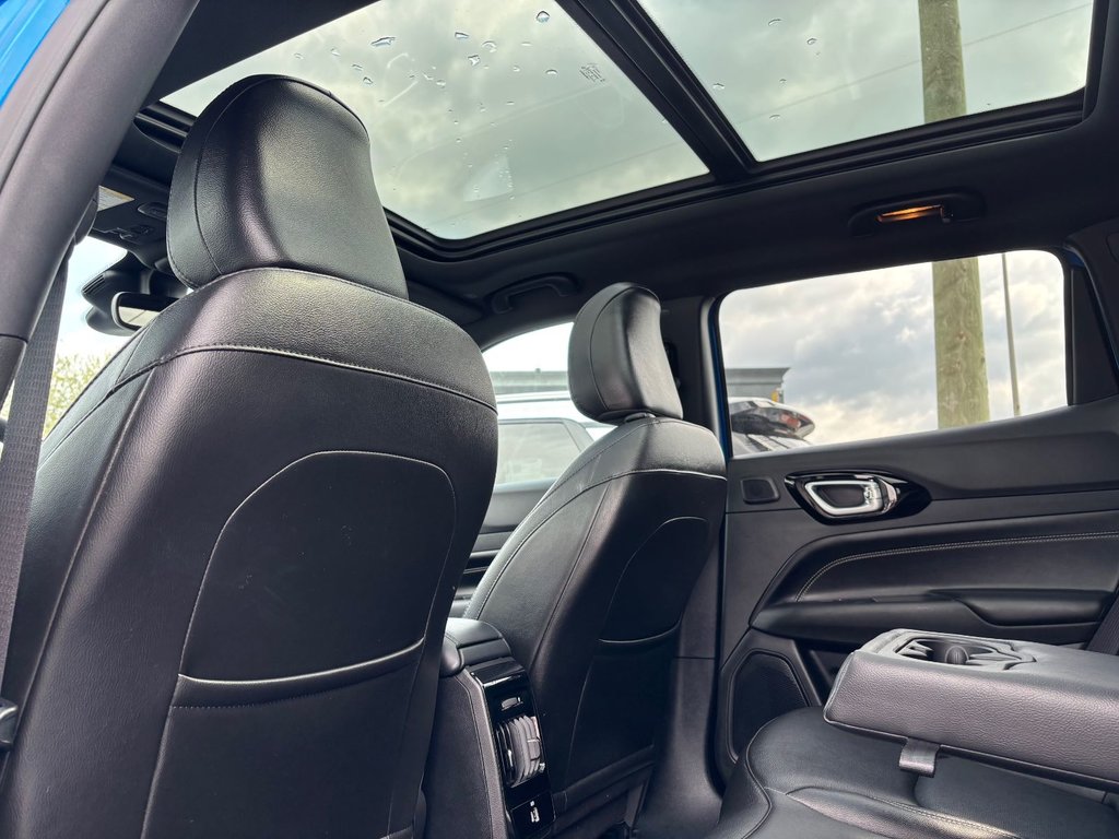 2023 Jeep COMPASS LATITUDE LUX in Saint-Georges, Quebec - 26 - w1024h768px