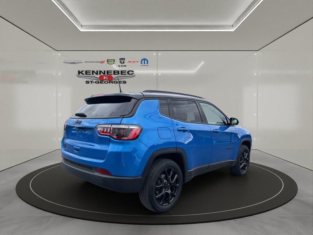 2023 Jeep COMPASS LATITUDE LUX in Saint-Georges, Quebec - 11 - w1024h768px