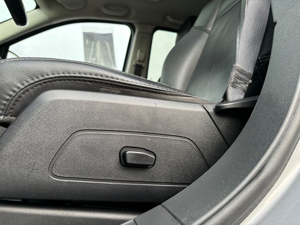 Jeep COMPASS HIGH ALTITUDE  2015 à Saint-Georges, Québec - 16 - w1024h768px