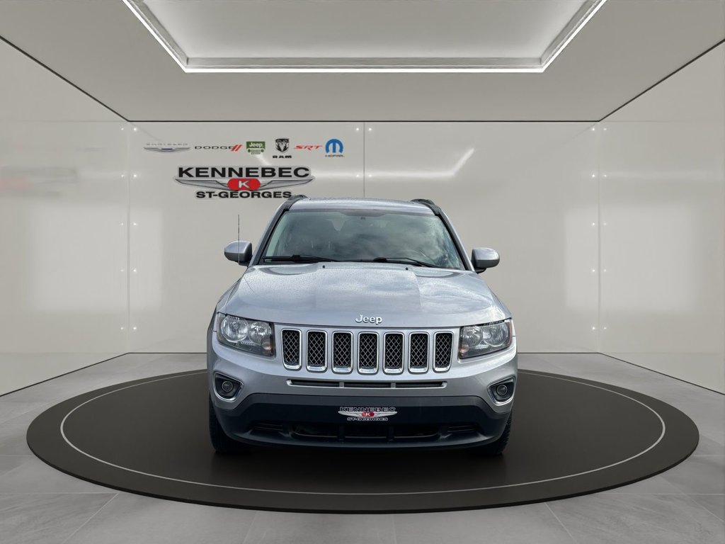 Jeep COMPASS HIGH ALTITUDE  2015 à Saint-Georges, Québec - 3 - w1024h768px