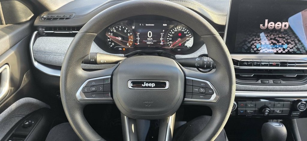 Jeep COMPASS SPORT  2024 à Saint-Georges, Québec - 10 - w1024h768px