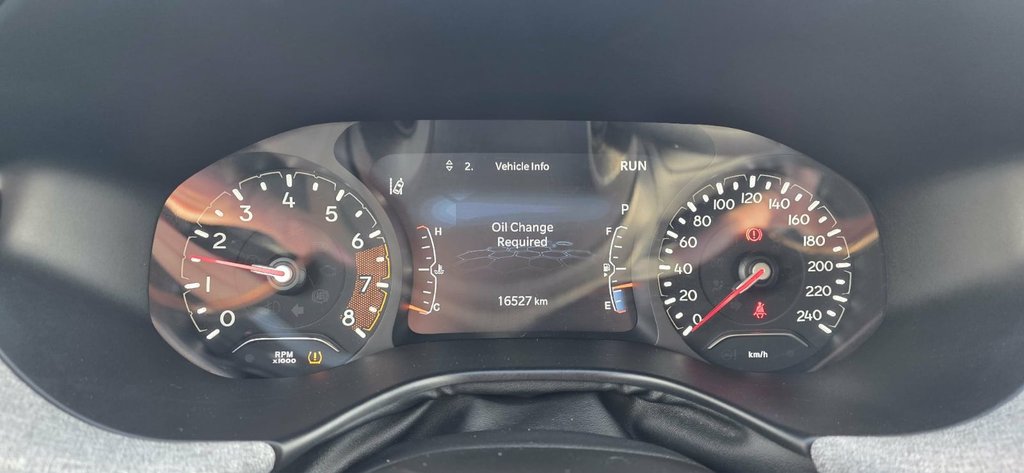 Jeep COMPASS SPORT  2024 à Saint-Georges, Québec - 11 - w1024h768px