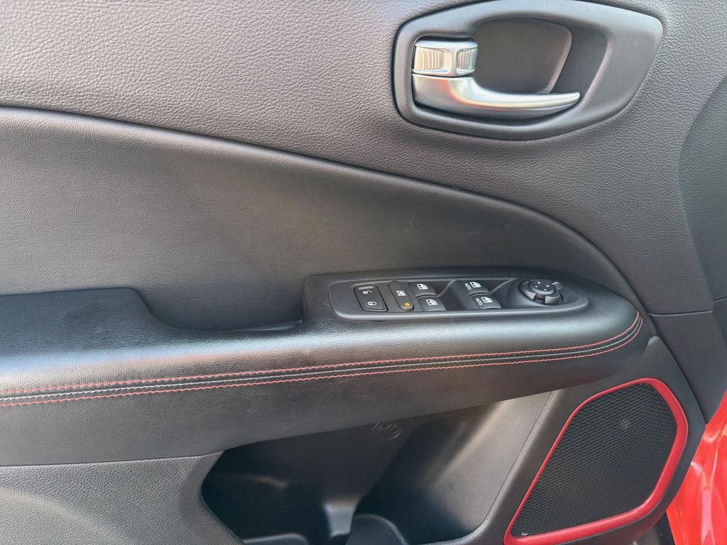2021 Jeep Compass Trailhawk in Saint-Georges, Quebec - 10 - w1024h768px