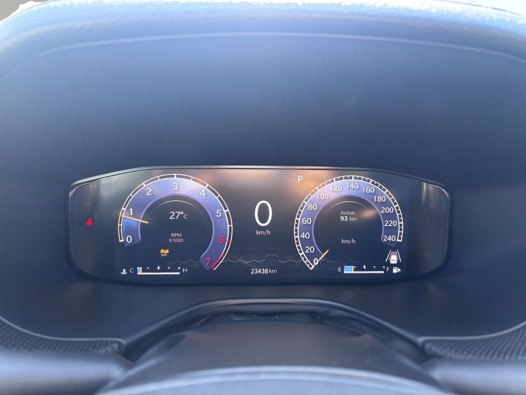 Jeep Compass Altitude 2023 à Saint-Georges, Québec - 15 - w1024h768px