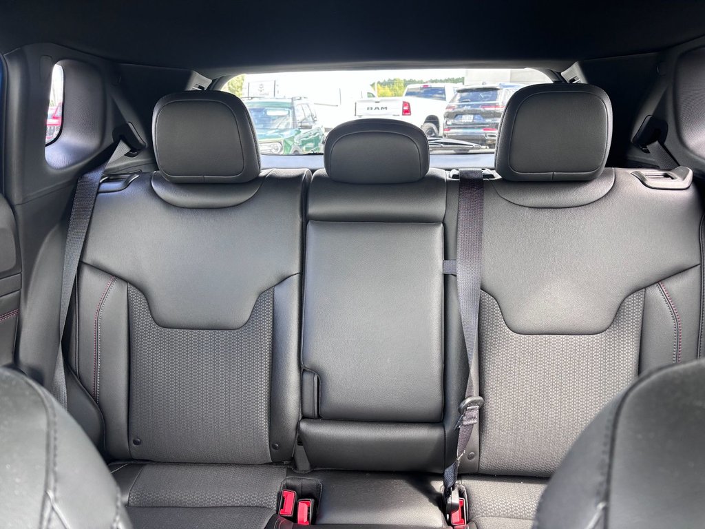 Jeep Compass Trailhawk 2025 à Saint-Georges, Québec - 24 - w1024h768px