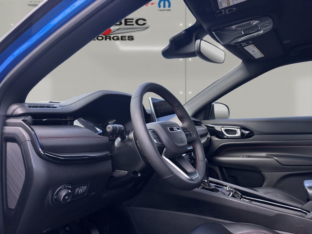 Jeep Compass Trailhawk 2025 à Saint-Georges, Québec - 12 - w1024h768px
