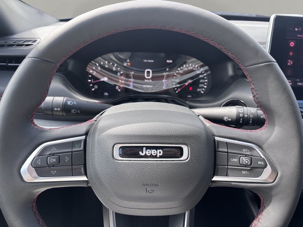 Jeep Compass Trailhawk 2025 à Saint-Georges, Québec - 16 - w1024h768px