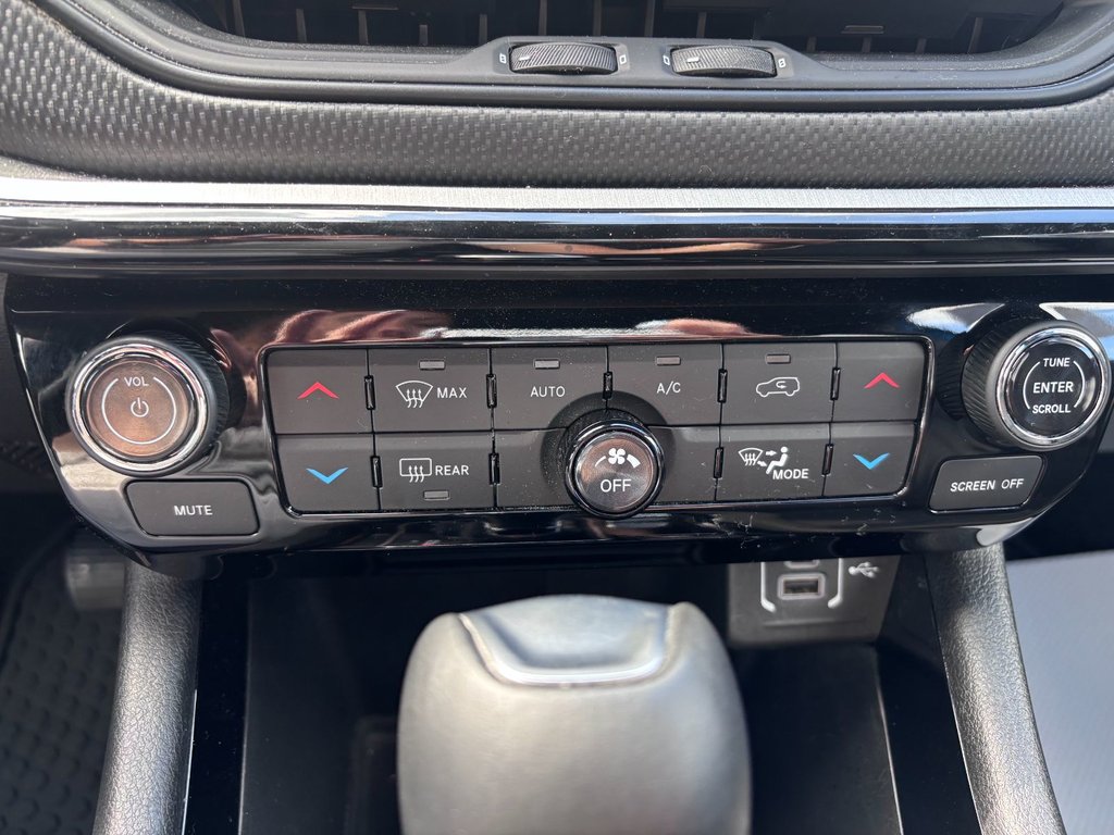 Jeep Compass Trailhawk 2025 à Saint-Georges, Québec - 22 - w1024h768px