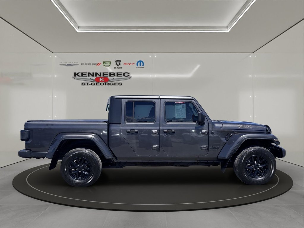 Jeep Gladiator Sport S 2023 à Saint-Georges, Québec - 10 - w1024h768px