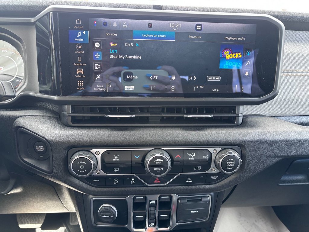 2025 Jeep GLADIATOR SPORT NIGHTHAWK in Saint-Georges, Quebec - 18 - w1024h768px