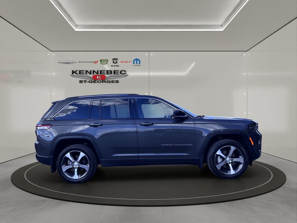 Jeep Grand Cherokee Limited 2023 à Saint-Georges, Québec - 7 - w1024h768px