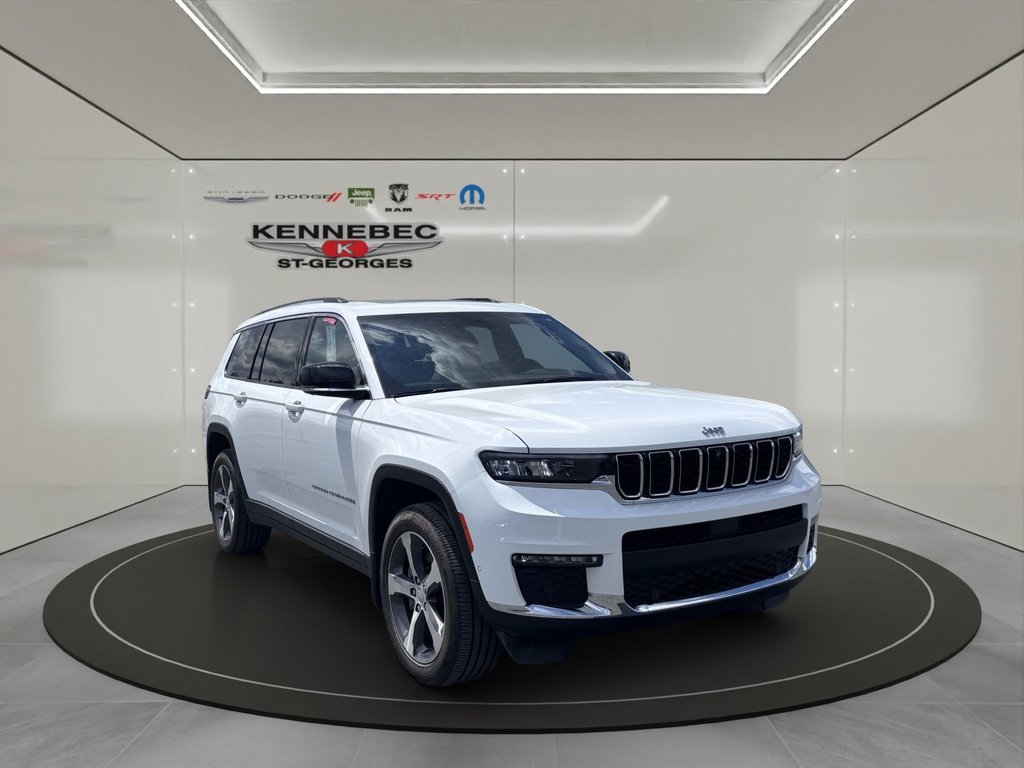2023 Jeep Grand Cherokee L Limited in Saint-Georges, Quebec - 1 - w1024h768px