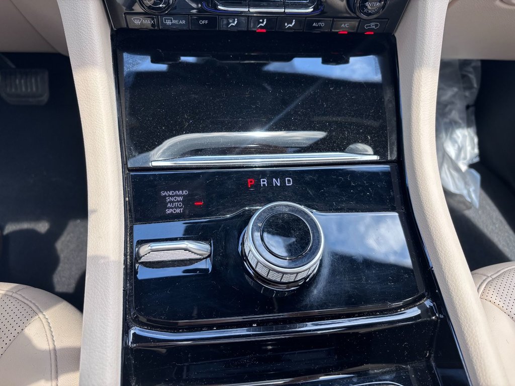 2023 Jeep Grand Cherokee L Limited in Saint-Georges, Quebec - 21 - w1024h768px