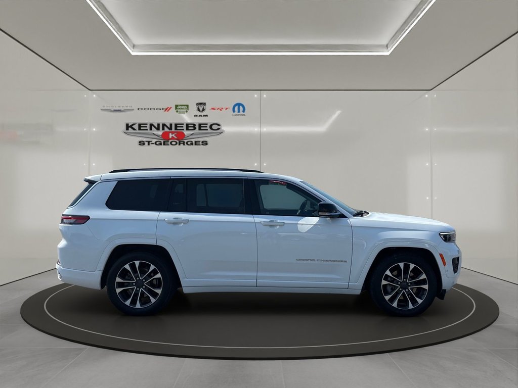 Jeep Grand Cherokee L Overland OVERLAND 2022 à Saint-Georges, Québec - 2 - w1024h768px