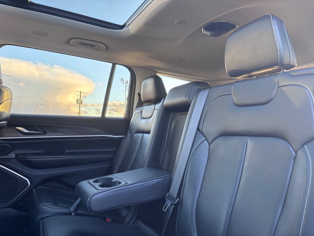 Jeep GRAND CHEROKEE L LIMITED LIMITÉE 2021 à Saint-Georges, Québec - 30 - w1024h768px