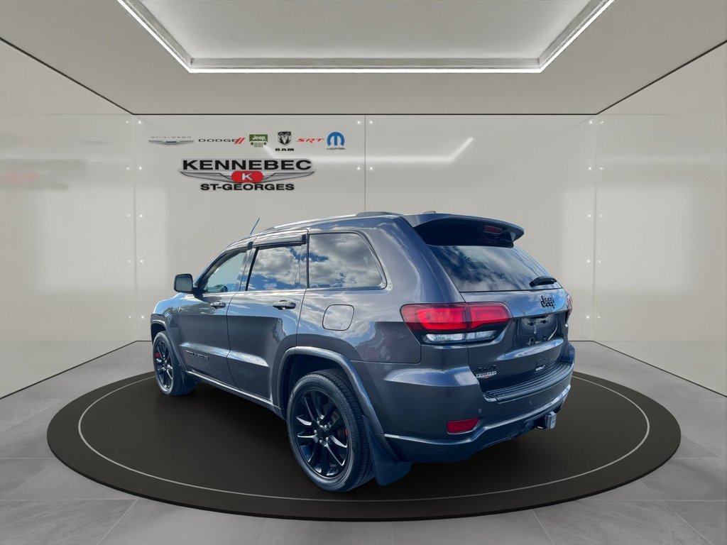 Jeep GRAND CHEROKEE LAREDO ALTITUDE  2020 à Saint-Georges, Québec - 8 - w1024h768px
