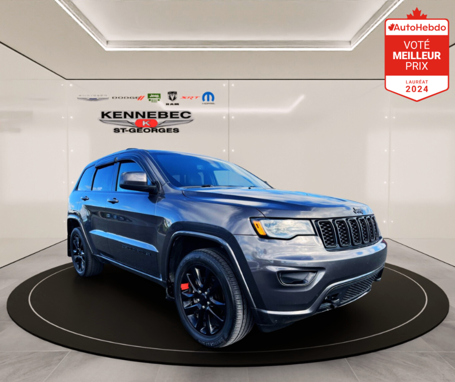 Jeep GRAND CHEROKEE LAREDO ALTITUDE  2020 à Saint-Georges, Québec - 1 - w1024h768px