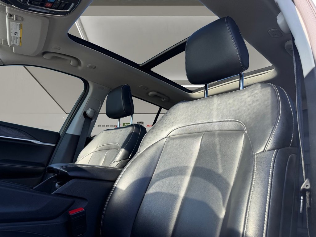 2023 Jeep Grand Cherokee Limited in Saint-Georges, Quebec - 12 - w1024h768px