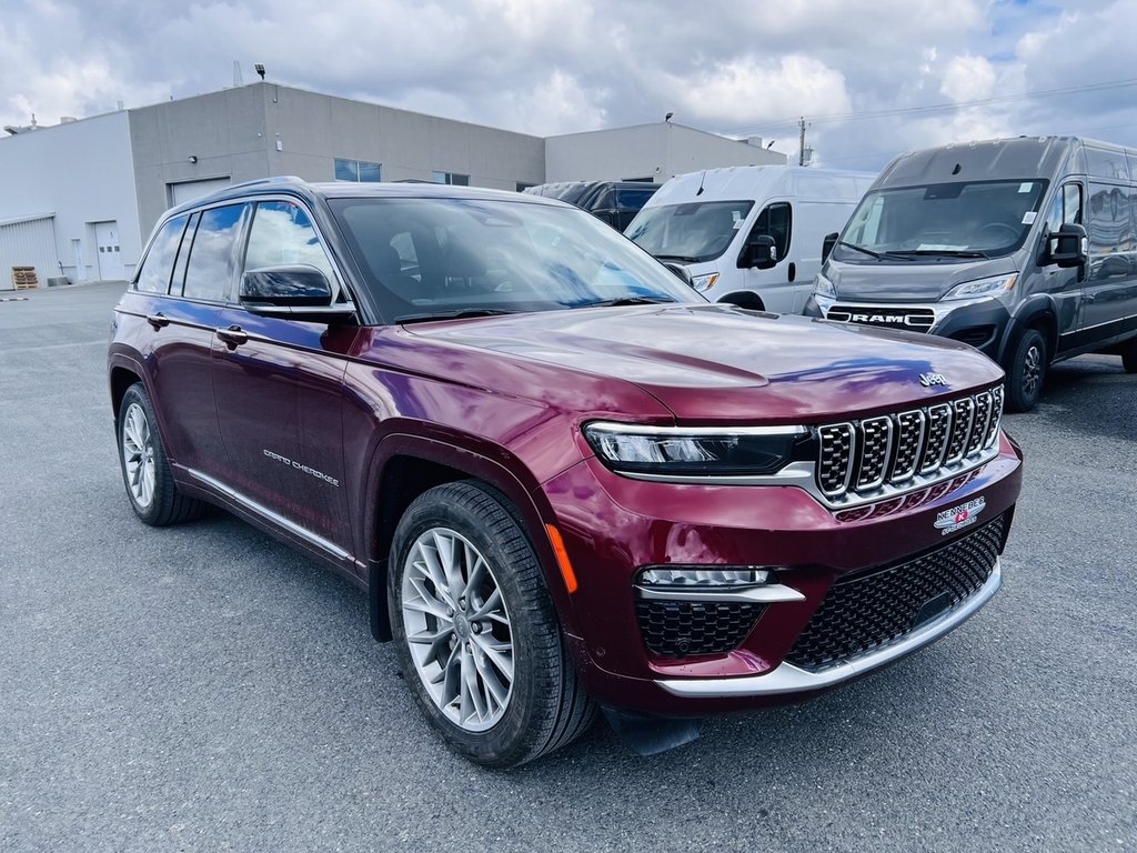2023 Jeep Grand Cherokee Summit in Saint-Georges, Quebec - 1 - w1024h768px