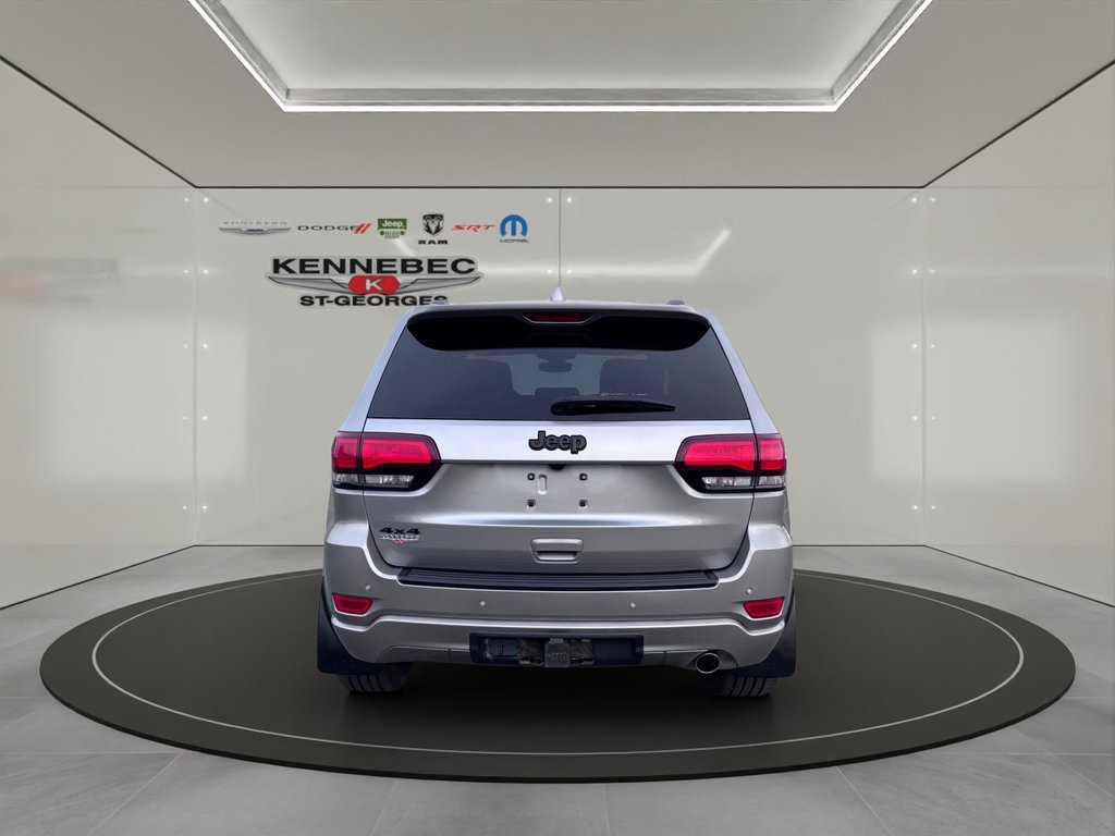 Jeep GRAND CHEROKEE LAREDO  2021 à Saint-Georges, Québec - 9 - w1024h768px