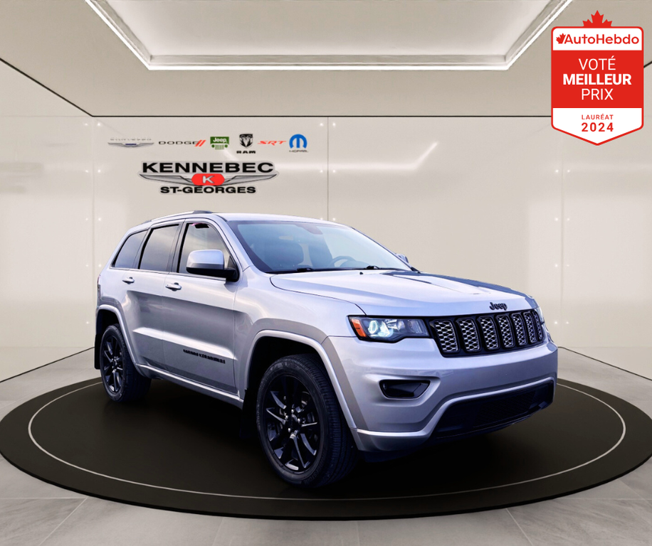 Jeep GRAND CHEROKEE LAREDO  2021 à Saint-Georges, Québec - 1 - w1024h768px