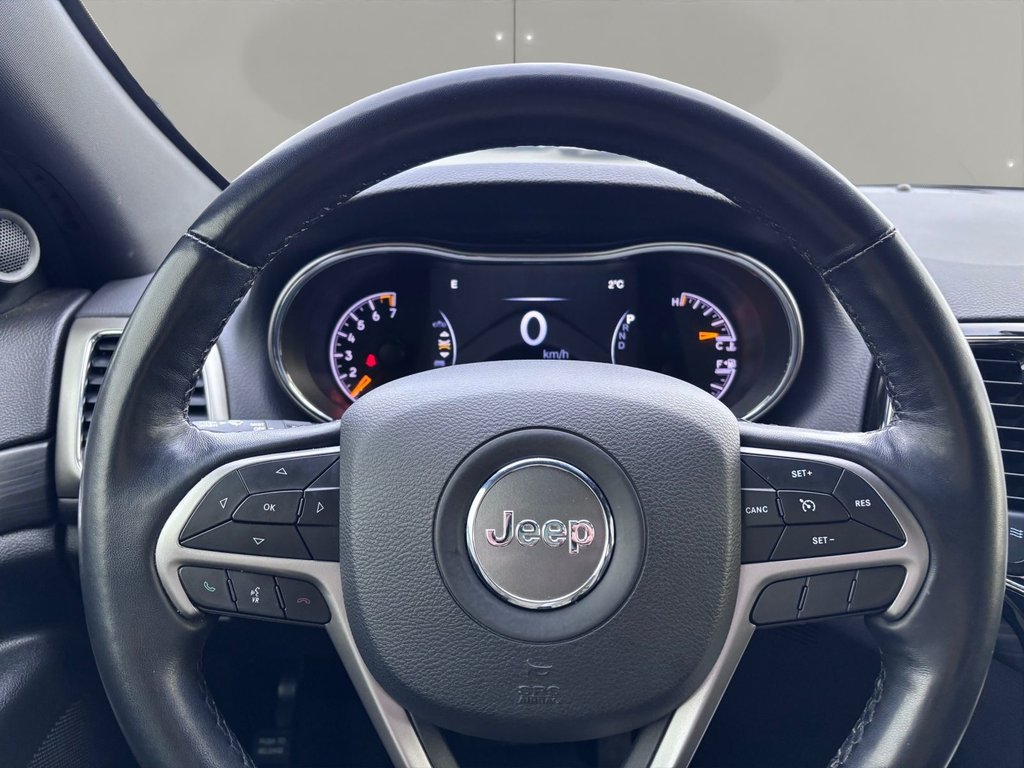 Jeep GRAND CHEROKEE LAREDO  2021 à Saint-Georges, Québec - 16 - w1024h768px