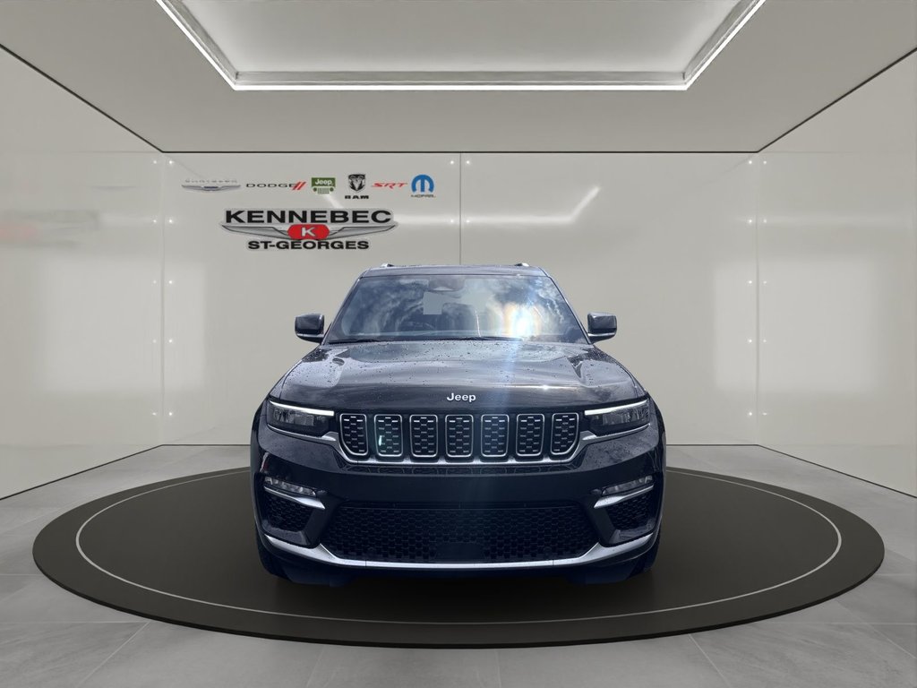 Jeep Grand Cherokee Summit 2023 à Saint-Georges, Québec - 2 - w1024h768px
