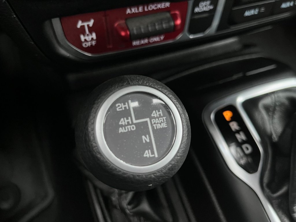 2024 Jeep WRANGLER 4XE in Saint-Georges, Quebec - 22 - w1024h768px