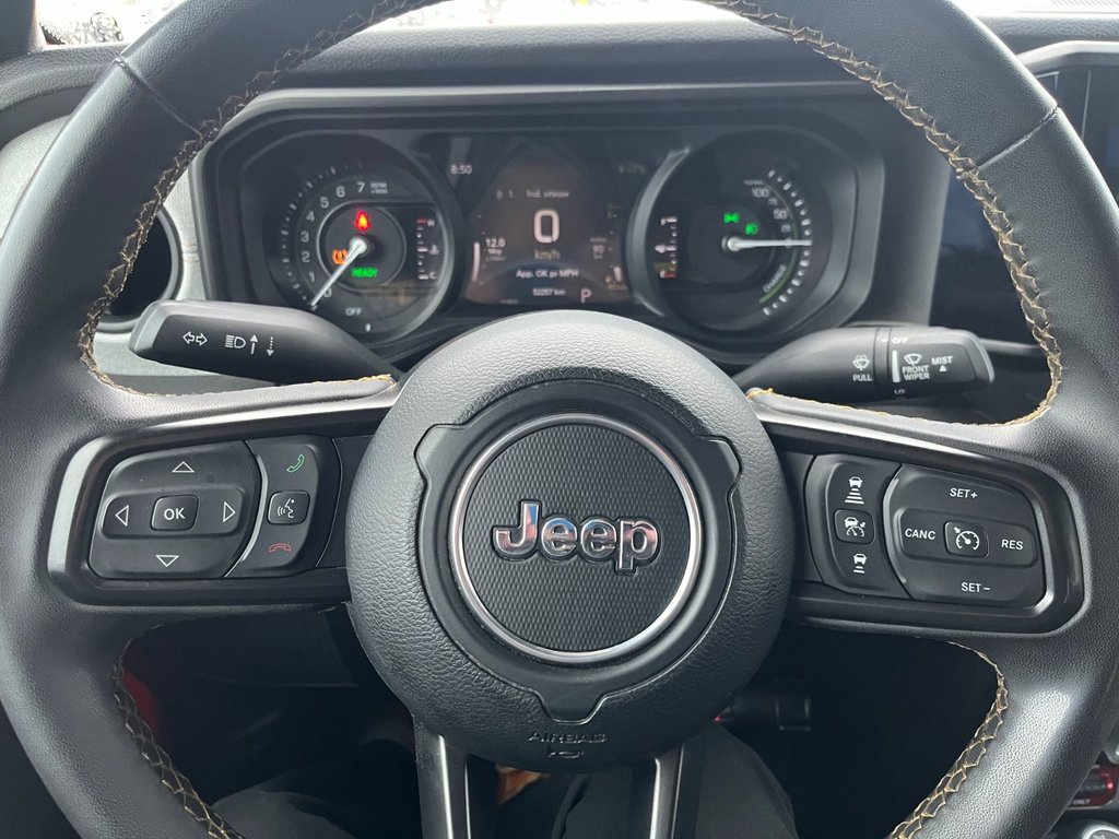 2024 Jeep WRANGLER 4XE in Saint-Georges, Quebec - 10 - w1024h768px