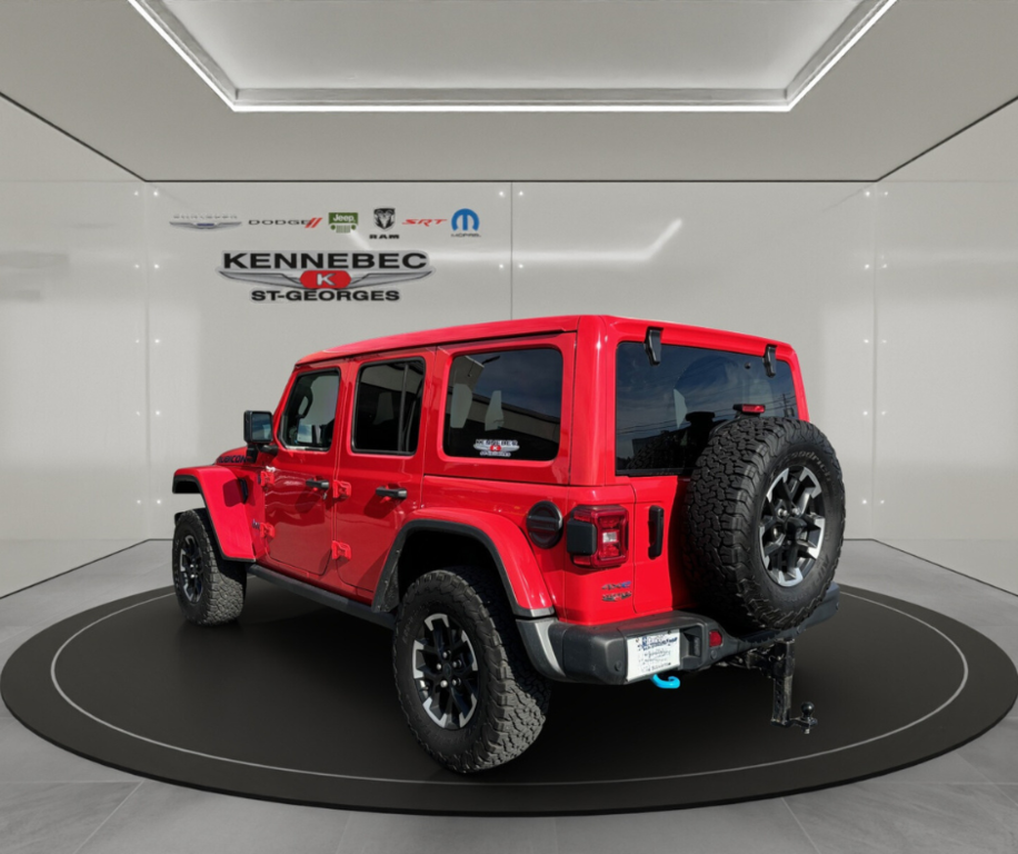 2024 Jeep WRANGLER RUBICON 4XE in Saint-Georges, Quebec - 5 - w1024h768px