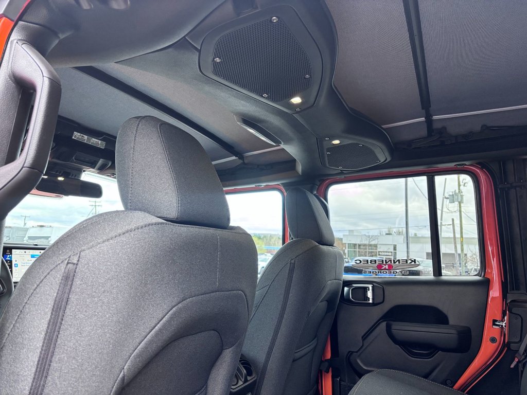 2025 Jeep Wrangler 4xe Willys 4XE in Saint-Georges, Quebec - 26 - w1024h768px