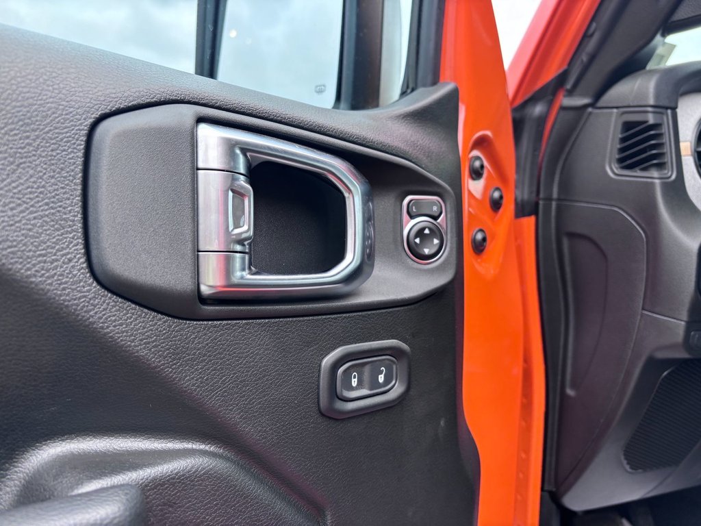 2025 Jeep Wrangler 4xe Willys 4XE in Saint-Georges, Quebec - 12 - w1024h768px