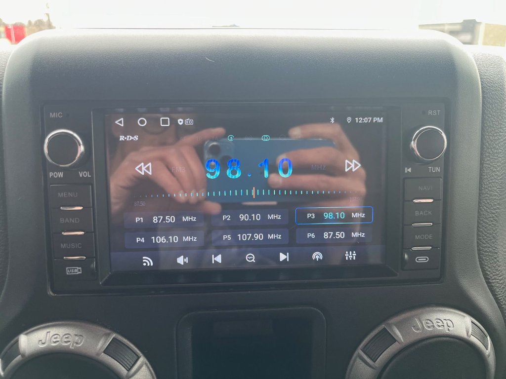 2016 Jeep Wrangler Sport in Saint-Georges, Quebec - 15 - w1024h768px