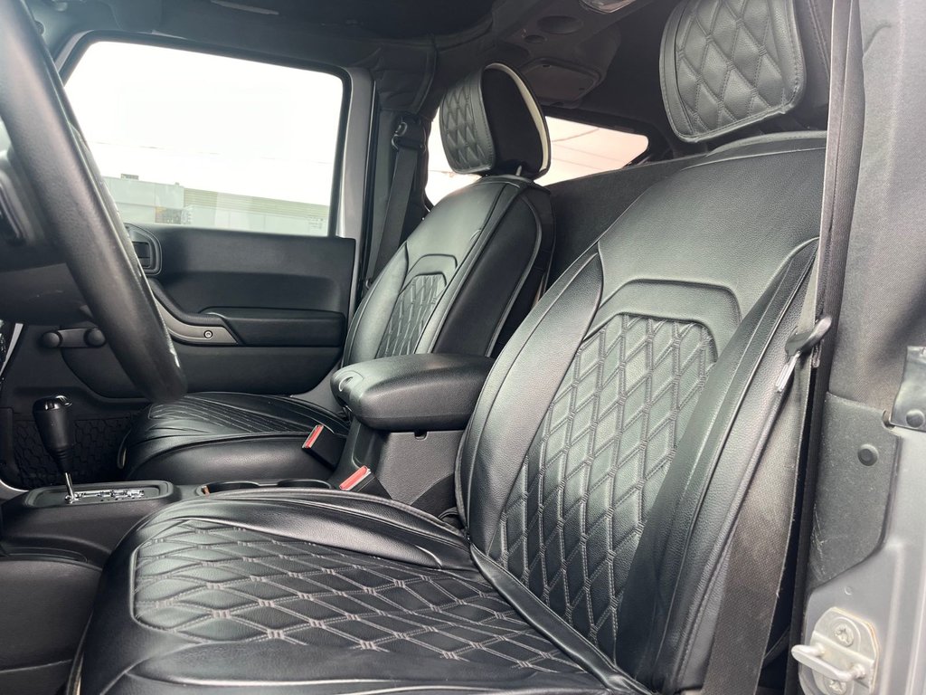 2016 Jeep Wrangler Sport in Saint-Georges, Quebec - 10 - w1024h768px