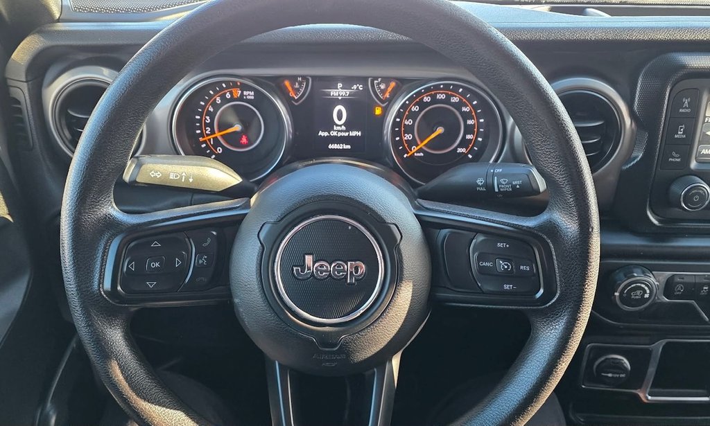 Jeep WRANGLER SPORT  2019 à Saint-Georges, Québec - 15 - w1024h768px