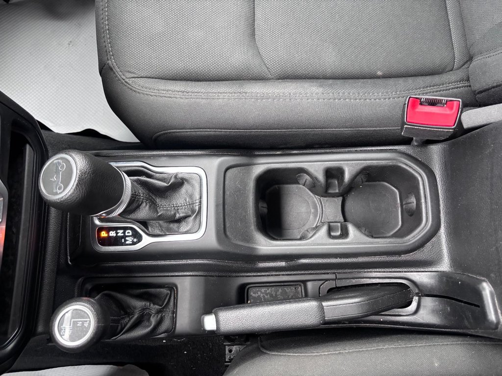 2019 Jeep Wrangler Sport S in Saint-Georges, Quebec - 20 - w1024h768px