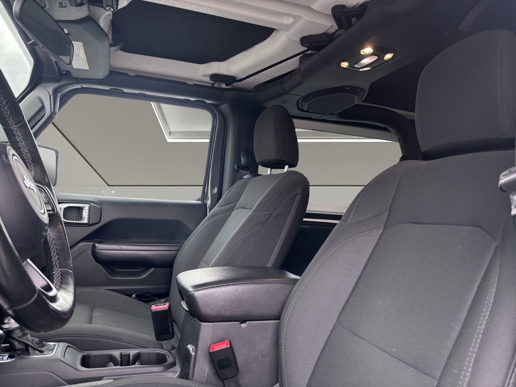 2019 Jeep Wrangler Sport S in Saint-Georges, Quebec - 14 - w1024h768px