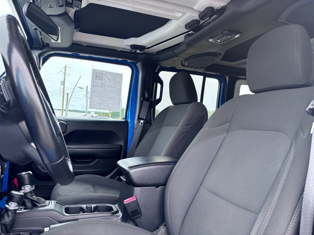 Jeep WRANGLER SPORT SPORT ALT 2023 à Saint-Georges, Québec - 24 - w1024h768px