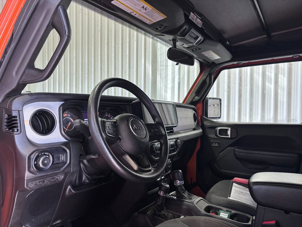 2025 Jeep Wrangler Sport in Saint-Georges, Quebec - 5 - w1024h768px