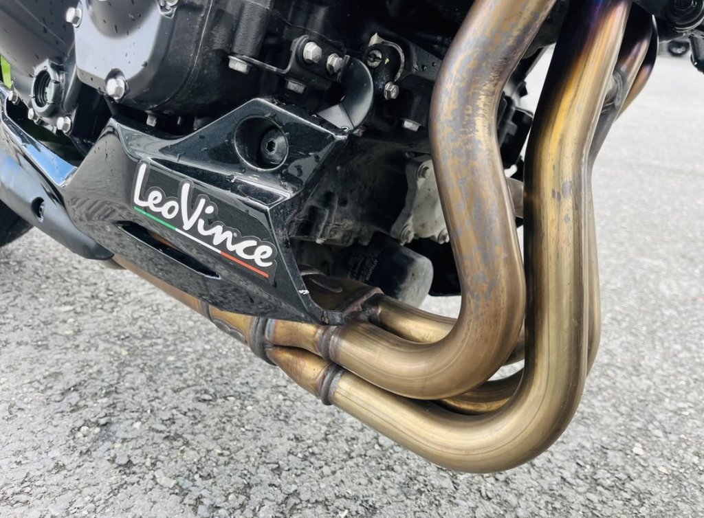 2022 Kawasaki ZR900 in Saint-Georges, Quebec - 10 - w1024h768px
