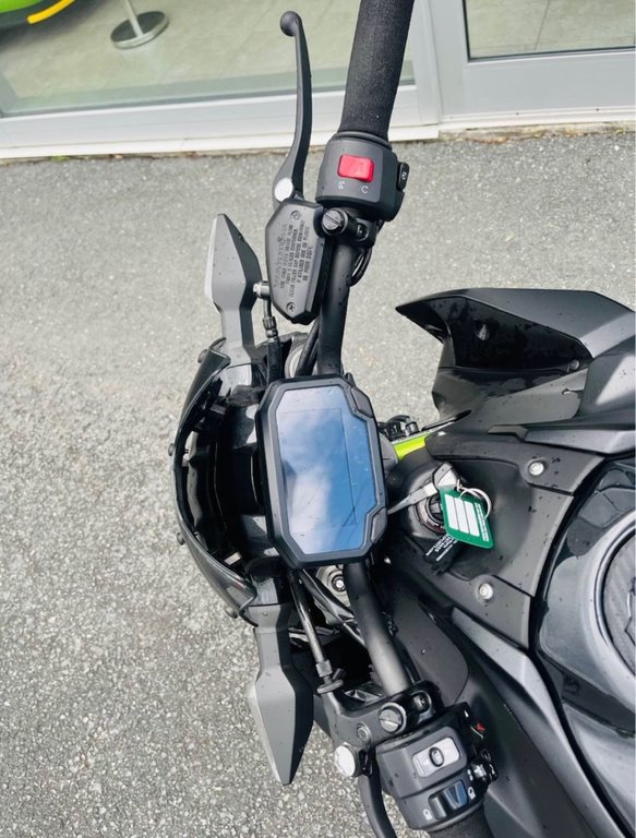 2022 Kawasaki ZR900 in Saint-Georges, Quebec - 14 - w1024h768px
