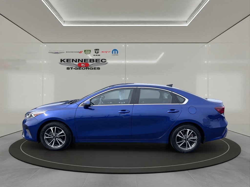 Kia Forte EX 2023 à Saint-Georges, Québec - 5 - w1024h768px