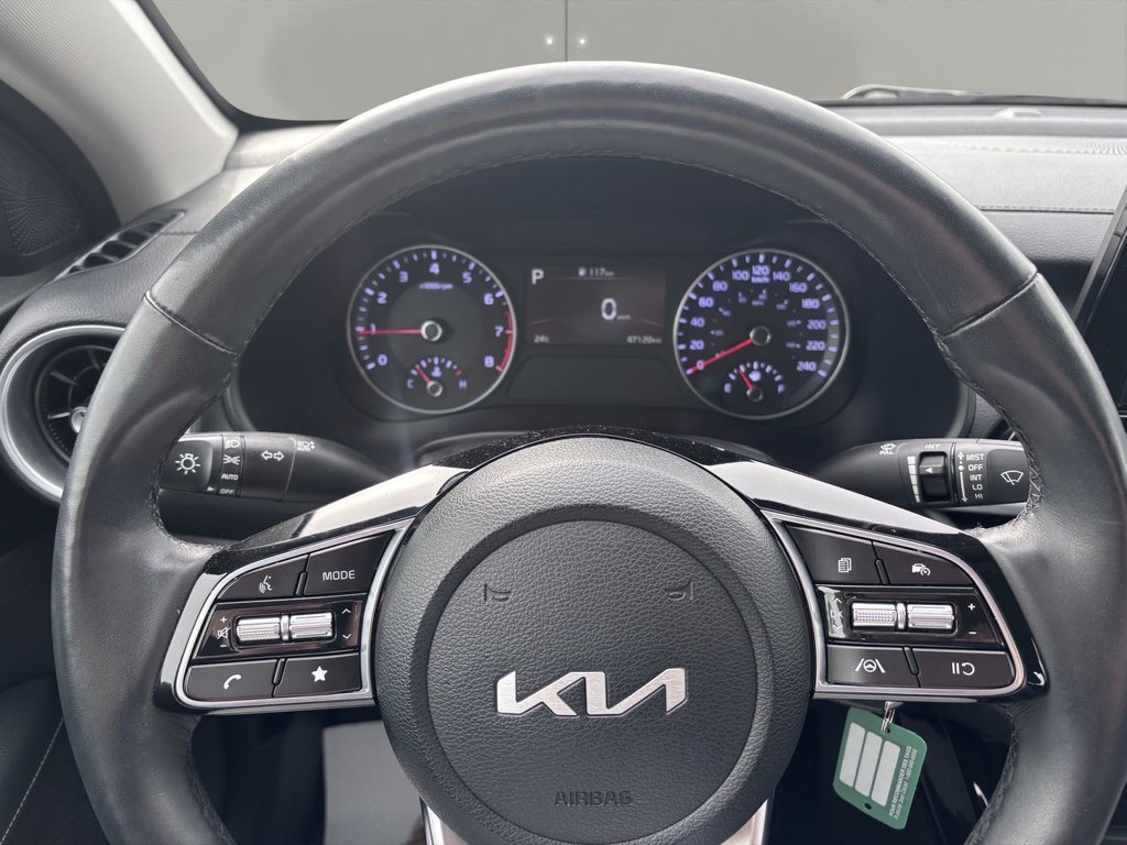 Kia Forte EX 2023 à Saint-Georges, Québec - 16 - w1024h768px