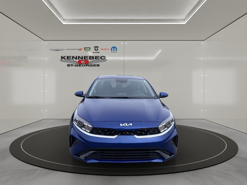 Kia Forte EX 2023 à Saint-Georges, Québec - 2 - w1024h768px
