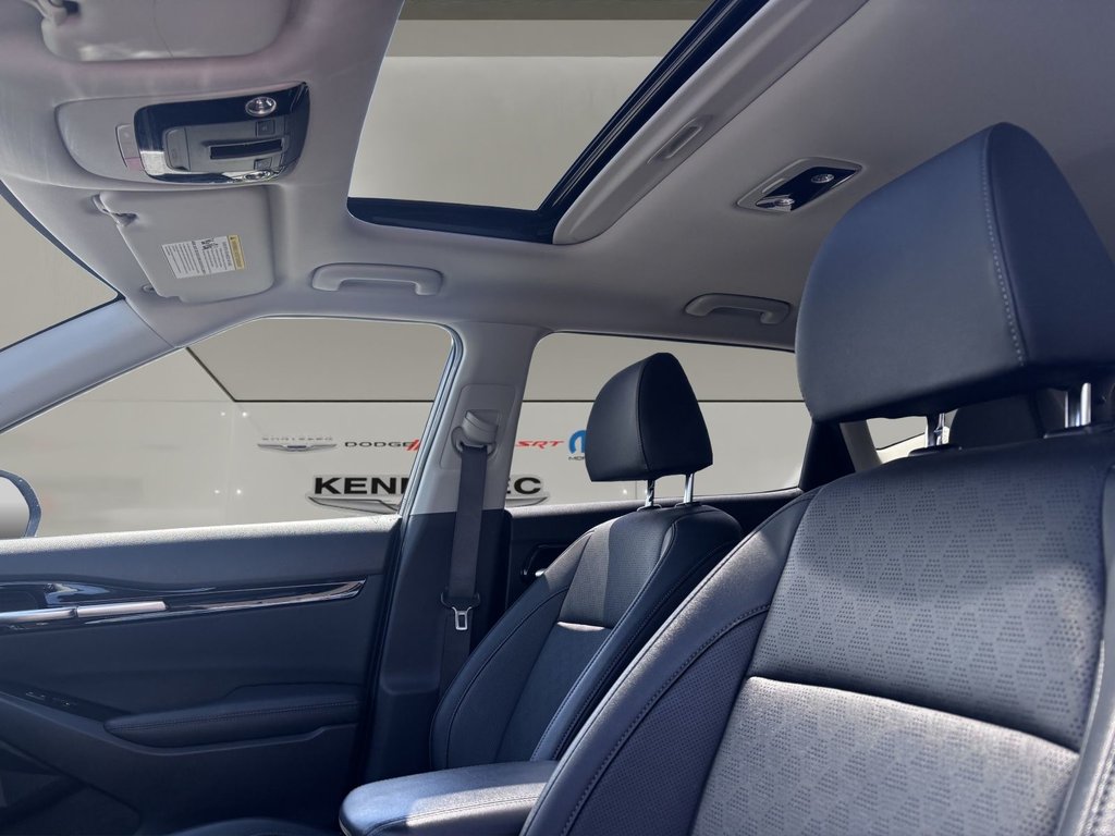 Kia Seltos  2023 à Saint-Georges, Québec - 17 - w1024h768px